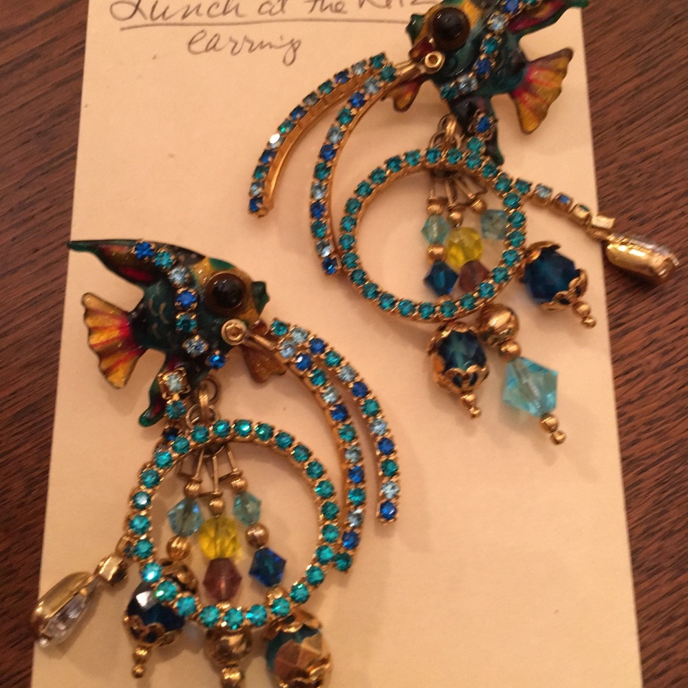 ‘Lunch at the Ritz’ Vntg Snorkeling Fish earrings/Discontinued, no longer avail.